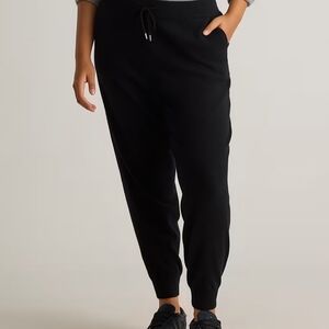 Quince Organic Black Heavyweight Sweat Pants